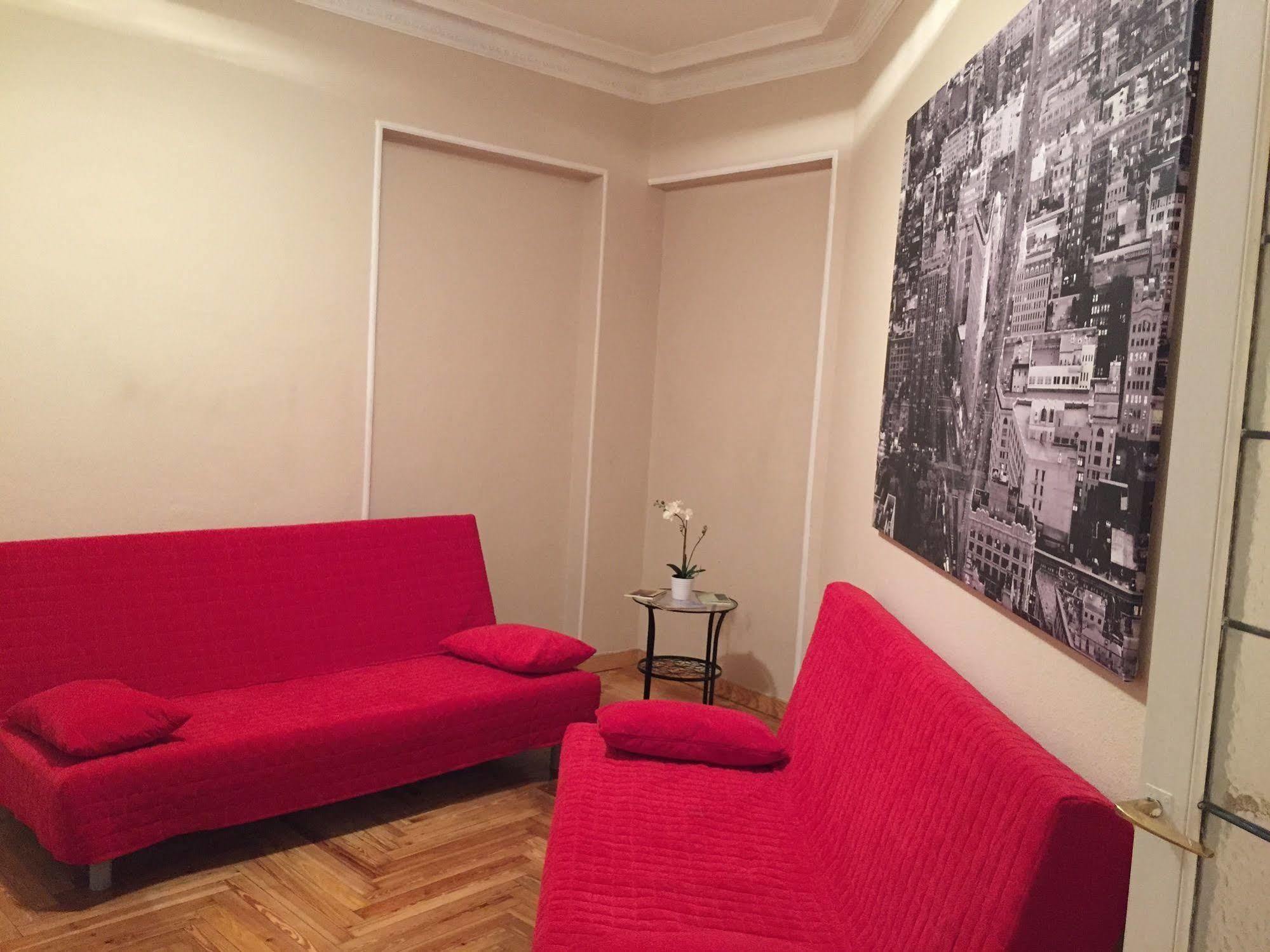 Rooms Arguelles 58 Madrid Exterior foto