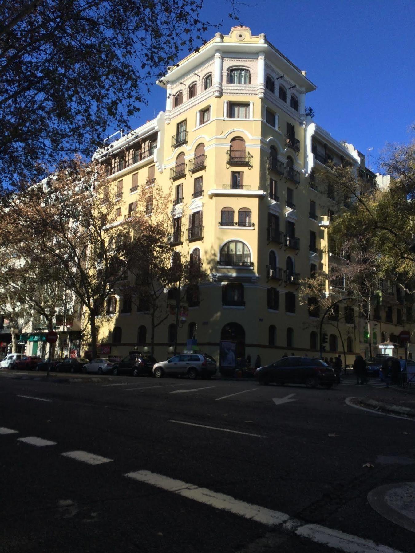 Rooms Arguelles 58 Madrid Exterior foto